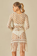 Charger l'image dans la galerie, Model Back: Empress Mini Dress Offwhite Dress Lucia
