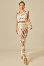 Charger l'image dans la galerie, Model Front: Empress Maxi Dresses Offwhite Hammock
