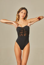 Charger l'image dans la galerie, Model Front: Empress One-Piece Tule Bouche Body Black

