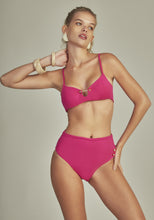 Charger l&#39;image dans la galerie, Model Front: Empress Set Bikini Antigua Fuchsia Pink
