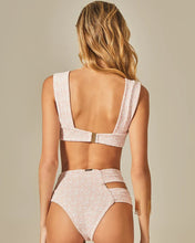 Charger l&#39;image dans la galerie, Image 04: Empress Set Hoop Sloane Pink Tweed Texture
