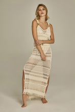 Charger l&#39;image dans la galerie, Model Front: Empress Maxi Dresses Regata Dress Beige
