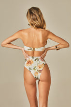Charger l&#39;image dans la galerie, Tule Bouche Body Rose Print
